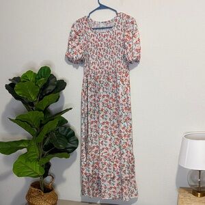 Elloh Colorful floral Smocked Dress with puff sleeves Large